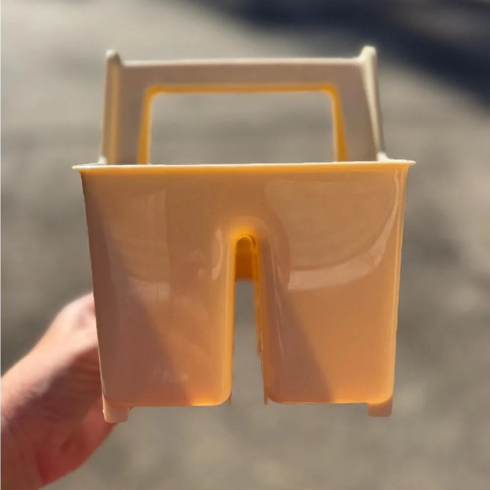 Rubbermaid product vintage